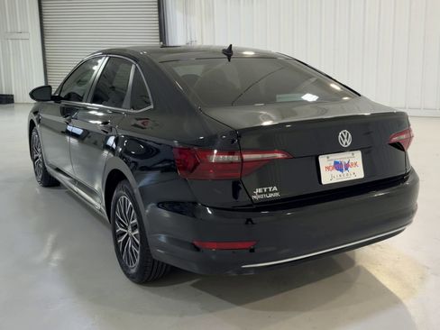 Used 2021 Volkswagen Jetta S image 8