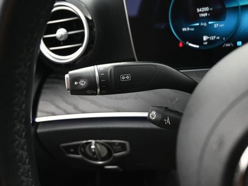 Used 2022 Mercedes-Benz E 450 4MATIC Sedan w/ Driver Assistance Package image 23