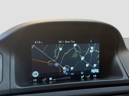 Used 2016 Volvo XC70 T5 Premier w/ Convenience Package image 21