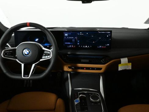Used 2025 BMW i4 M50 w/ Premium Package image 17
