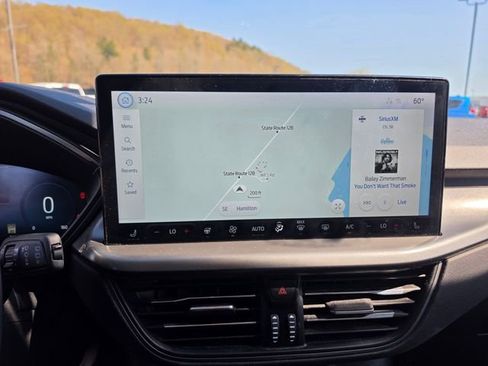 Used 2023 Ford Escape Active w/ Tech Pack #2 AWD/4WD image 16