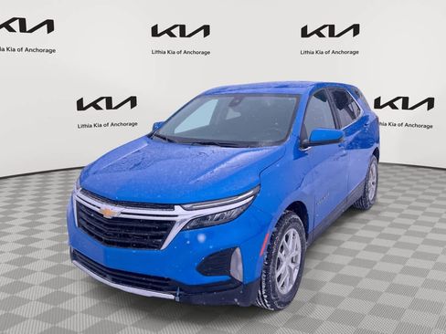 Used 2024 Chevrolet Equinox LT image 1