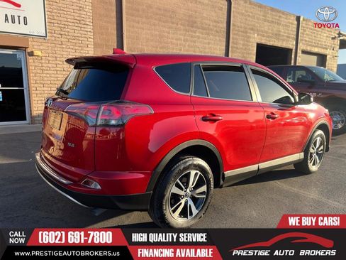 Used 2017 Toyota RAV4 XLE w/ All Weather Liner Package FWD image 4