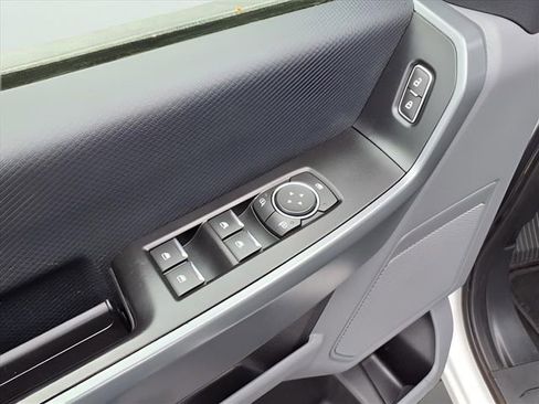 Used 2022 Ford F150 XLT w/ Trailer Tow Package image 18