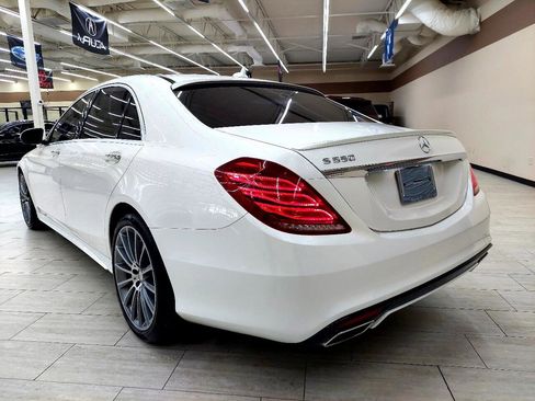 Used 2015 Mercedes-Benz S 550 Sedan image 7