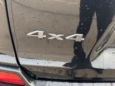 Used 2019 Jeep Cherokee High Altitude AWD/4WD image 13