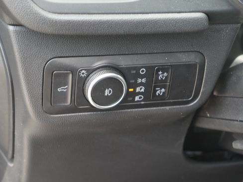 Certified 2025 Ford Escape Platinum AWD/4WD image 5