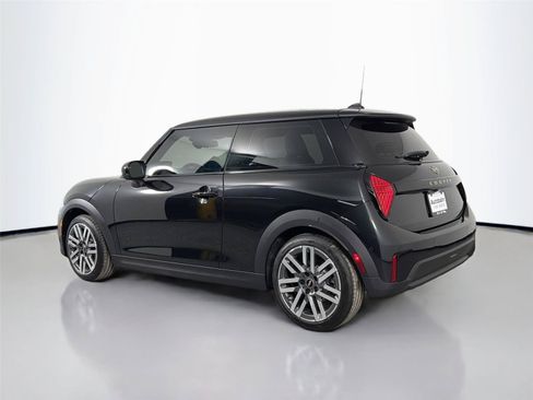 New 2026 MINI Cooper 2-Door Hardtop FWD image 7