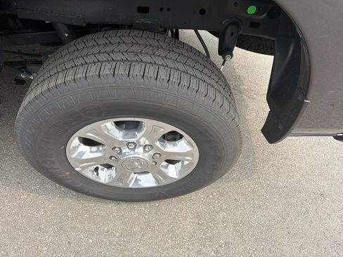 Used 2026 RAM 2500 Big Horn AWD/4WD image 10