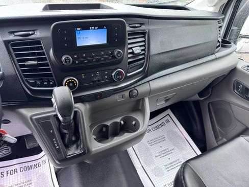 Used 2025 Ford Transit 250 148 Medium Roof Extended AWD image 19