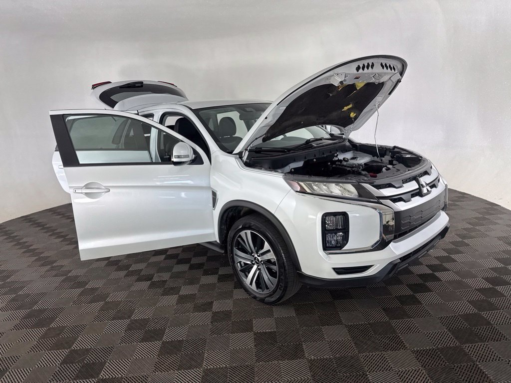 Used 2023 Mitsubishi Outlander Sport SE AWD/4WD image 13