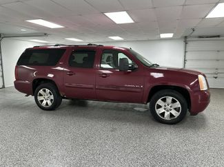 Used 2007 GMC Yukon XL SLT w/ SLT Preferred Equipment Group AWD/4WD video 1