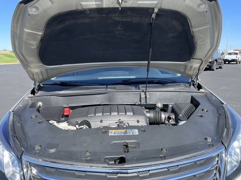 Used 2016 Chevrolet Traverse LT w/ Style and Technology Package AWD/4WD image 25