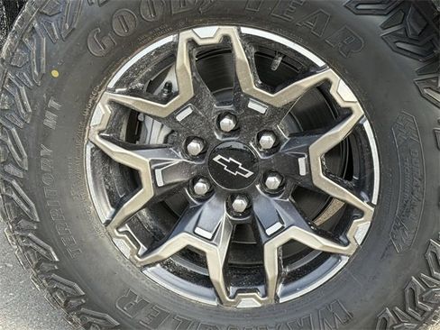 New 2026 Chevrolet Colorado ZR2 w/ Technology Package image 11