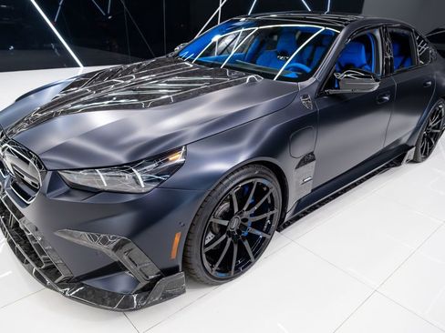 Used 2025 BMW M5 AWD/4WD image 8