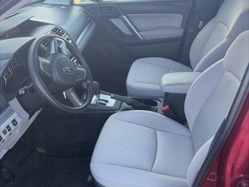 Used 2018 Subaru Forester 2.5i Premium image 7