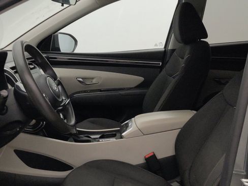 Used 2022 Hyundai Tucson SEL FWD image 17