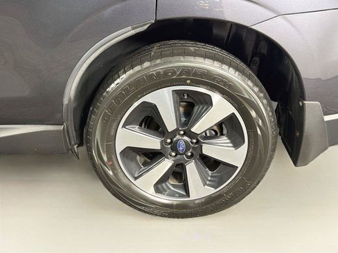 Used 2017 Subaru Forester 2.5i w/ Alloy Wheel Package AWD/4WD image 33