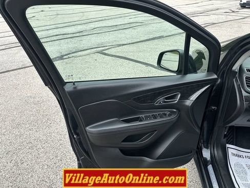 Used 2016 Buick Encore Convenience FWD image 10