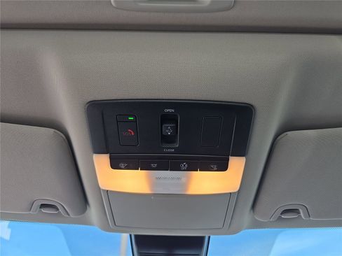 Used 2024 Nissan Altima 2.5 SR w/ SR Premium Package image 24