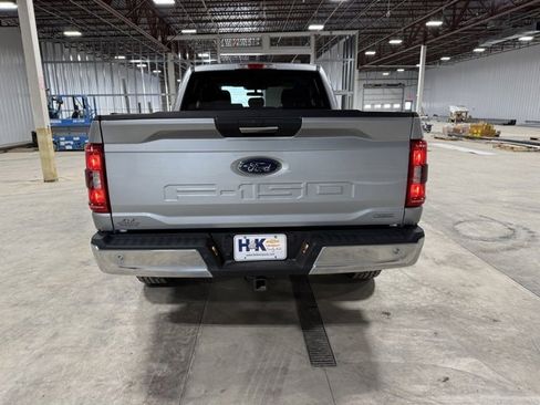 Used 2021 Ford F150 XLT w/ XTR Package image 5