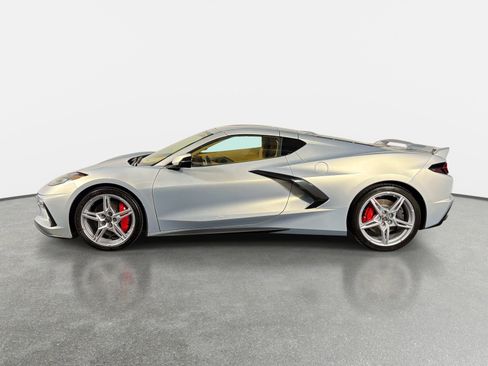 Used 2021 Chevrolet Corvette Stingray Premium Cpe w/ Z51 Performance Package RWD image 6