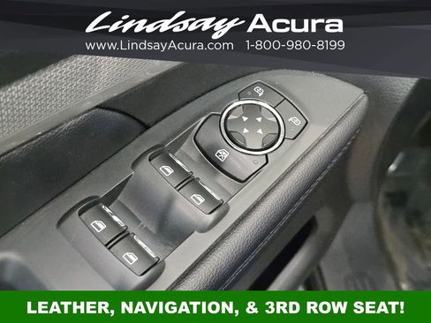 Used 2017 Ford Explorer XLT w/ Equipment Group 202A FWD image 22