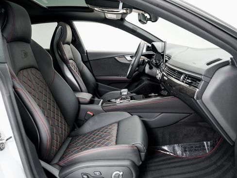 Used 2023 Audi S5 Premium Plus image 21