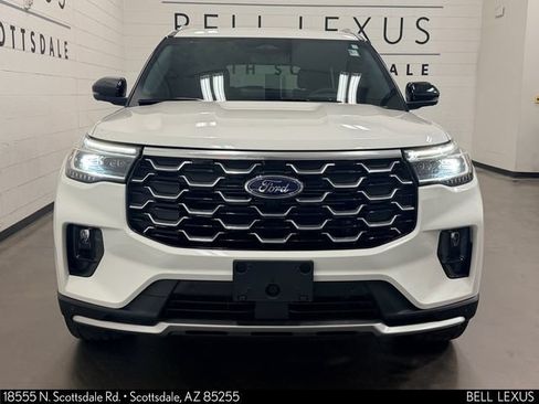 Used 2025 Ford Explorer Platinum w/ Ultimate Package AWD/4WD image 9