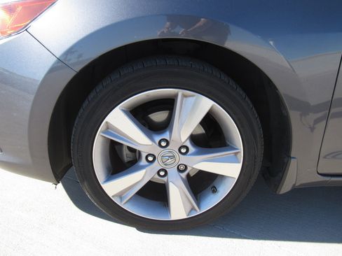 Used 2015 Acura ILX image 4