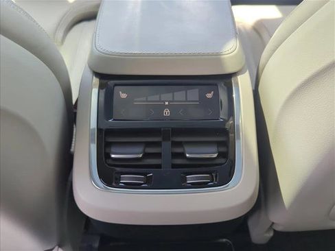 Used 2021 Volvo XC90 T6 Inscription w/ Advanced Package AWD/4WD image 22