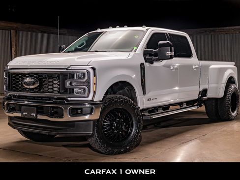 Used 2026 Ford F350 Lariat AWD/4WD image 5