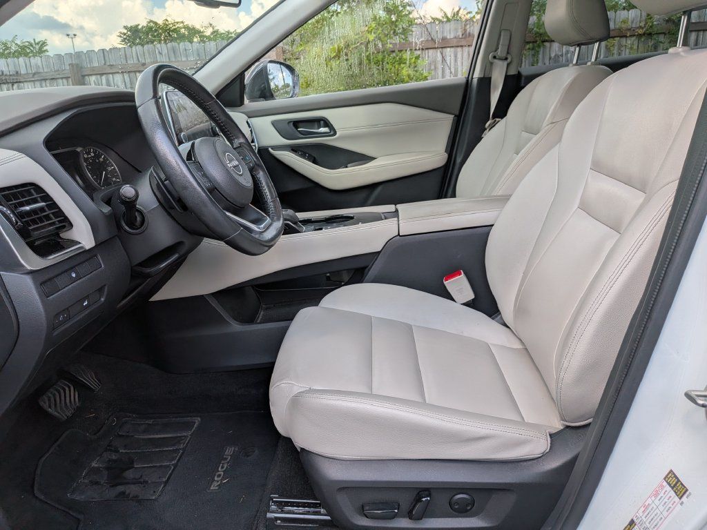 Used 2022 Nissan Rogue SL FWD image 11