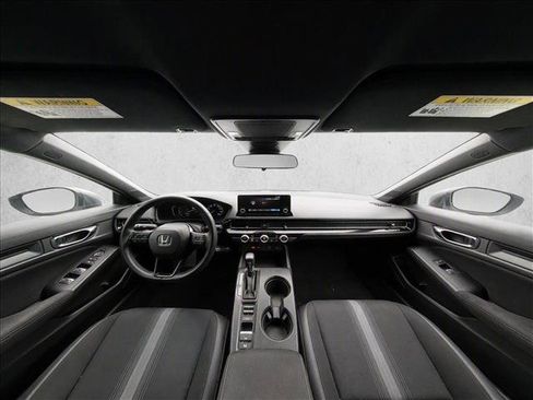 Used 2022 Honda Civic Sport image 16