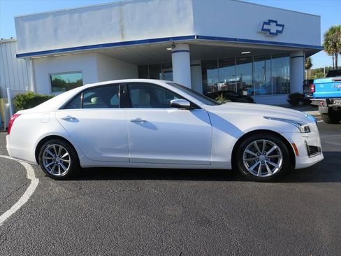 Used 2019 Cadillac CTS Luxury image 2