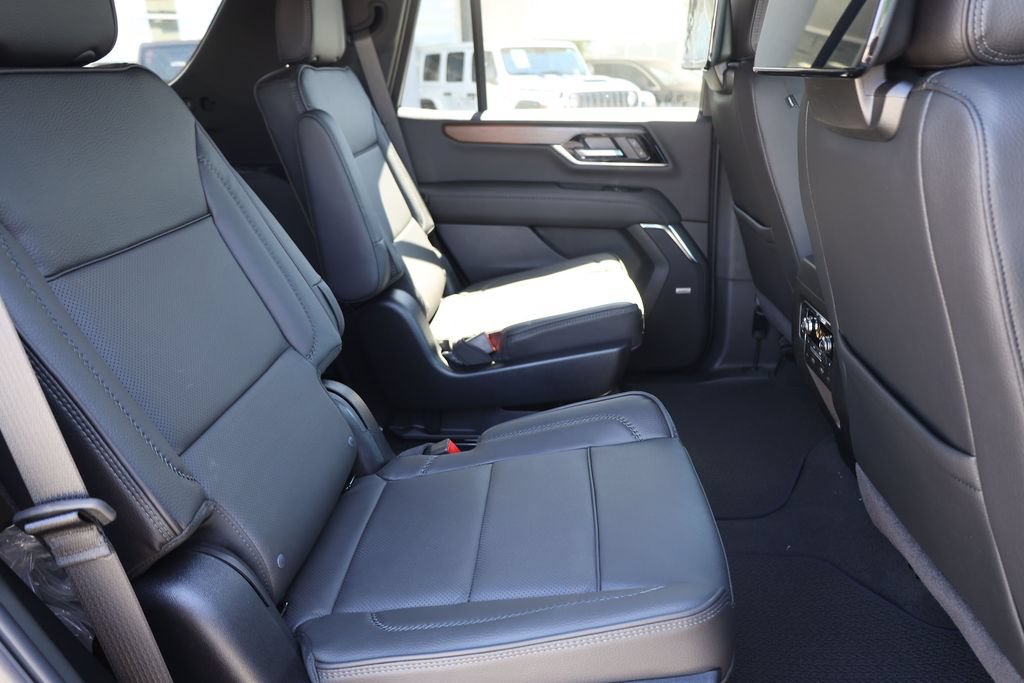 New 2026 GMC Yukon Denali AWD/4WD image 18