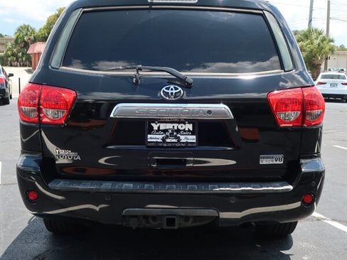 Used 2008 Toyota Sequoia Limited RWD image 7