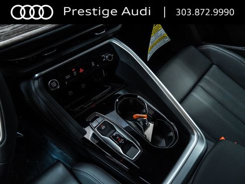 Used 2025 Audi Q5 Premium Plus w/ Premium Plus AWD/4WD image 19