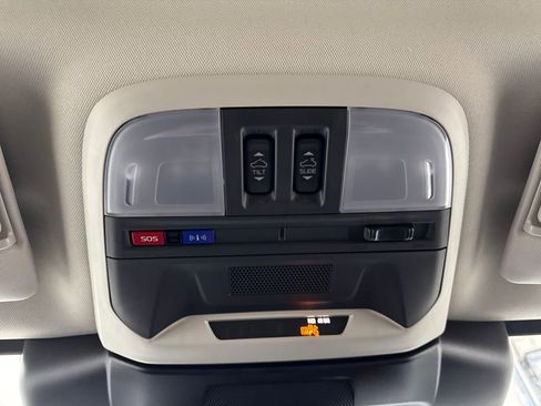 Used 2025 Subaru Crosstrek 2.5i Limited image 21