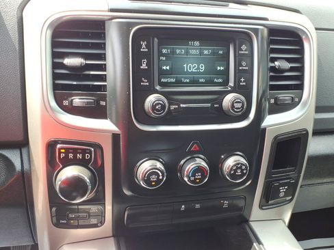 Used 2020 RAM 1500 Warlock AWD/4WD image 11