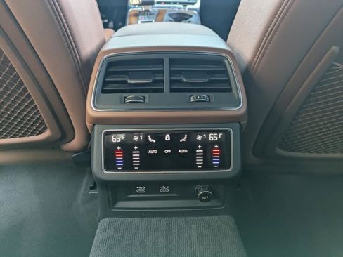 Used 2021 Audi A7 e Premium Plus w/ Black Optic Package image 18