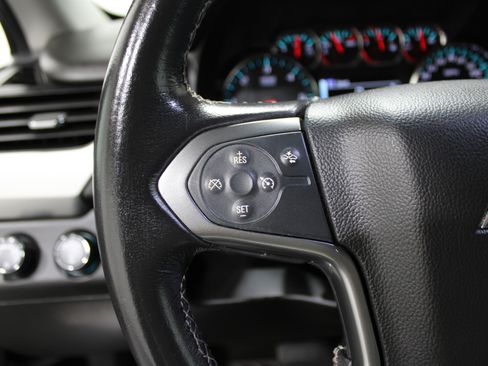 Used 2018 Chevrolet Tahoe LT image 11