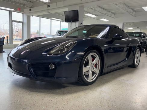 Used 2014 Porsche Cayman image 5
