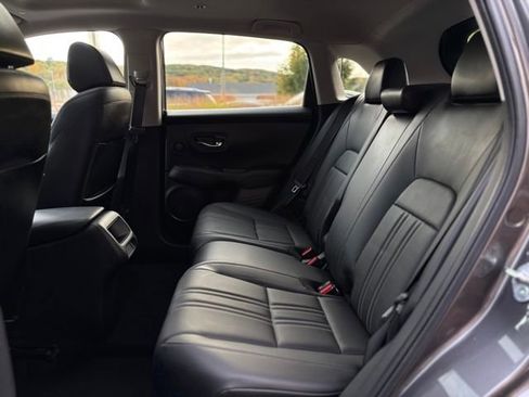 Used 2024 Honda HR-V EX-L image 47