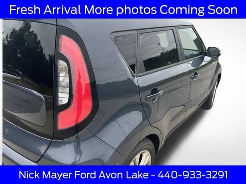Used 2016 Kia Soul ! w/ Premium Package FWD image 6