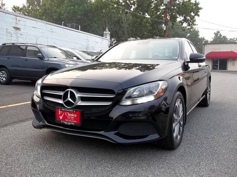 Used 2017 Mercedes-Benz C 300 4MATIC Sedan image 1