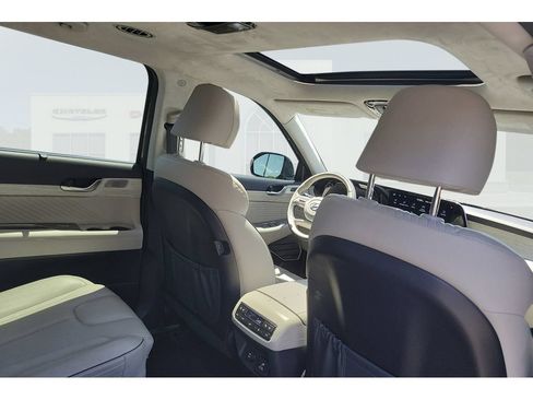 Used 2025 Hyundai Palisade Calligraphy FWD image 19