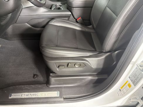 Used 2023 Chevrolet Tahoe LT w/ LT Signature Plus Package RWD image 14