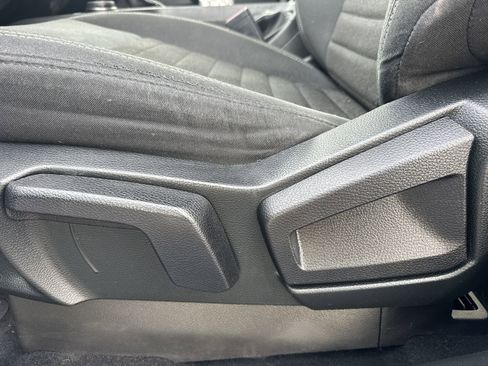 Used 2022 Ford Ranger XLT w/ Equipment Group 301A Mid image 12