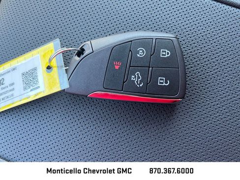 New 2026 GMC Sierra 1500 SLT w/ SLT Premium Package image 19